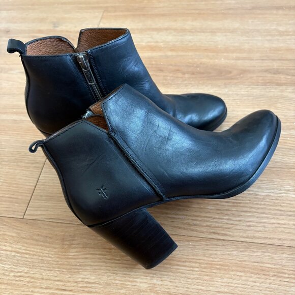 Frye Meghan Leather Heeled Ankle Booties Black Women’s Size 7 B - Picture 3 of 12